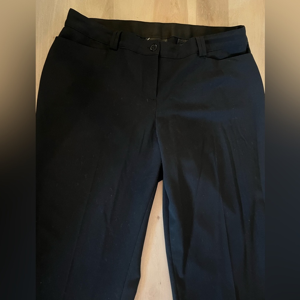 Lane Bryant Black Pant Red Triangle - Size 18 - Picture 2 of 12